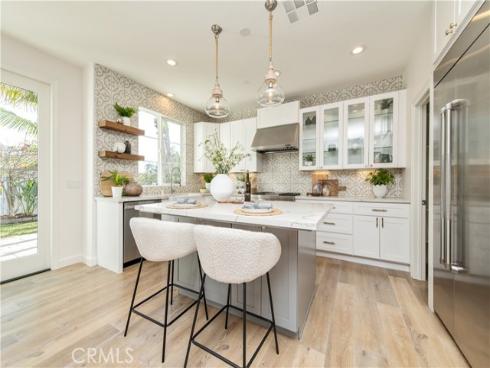 19  Via Cuenta Nueva  , San Clemente, CA