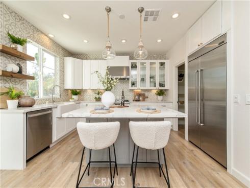 19  Via Cuenta Nueva  , San Clemente, CA