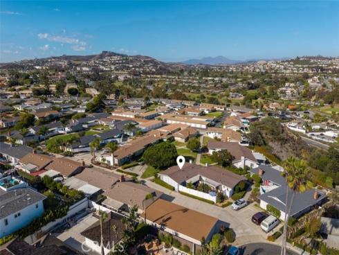 229  Monte Vista  12 , San Clemente, CA