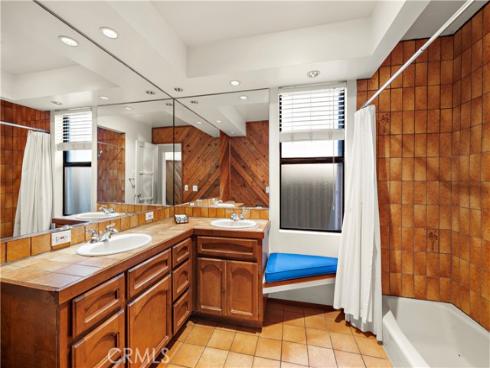 318  Avenida Santa Margarita  , San Clemente, CA