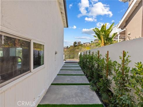 525 E Avenida San Juan  , San Clemente, CA