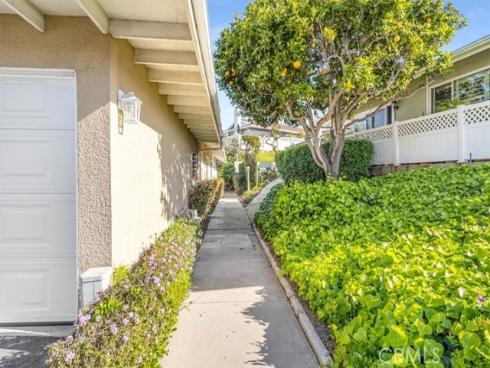 356  Camino San Clemente  , San Clemente, CA