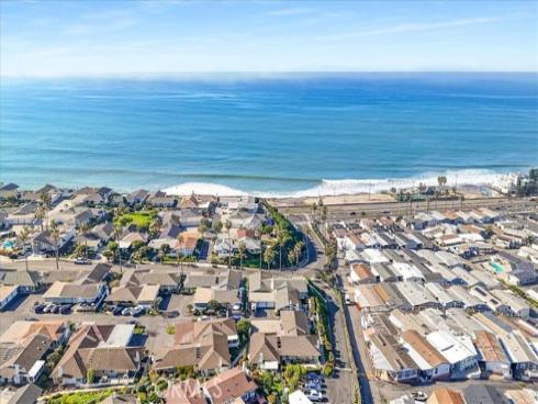 356  Camino San Clemente  , San Clemente, CA