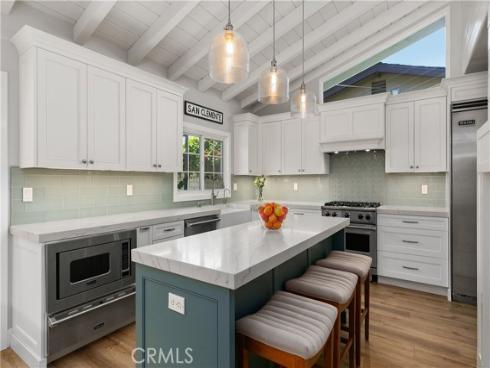 127 West Avenida De Los Lobos Marinos , San Clemente, CA