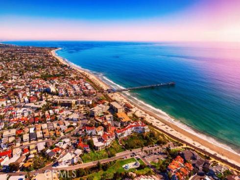 127 West Avenida De Los Lobos Marinos , San Clemente, CA