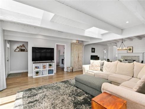 127 West Avenida De Los Lobos Marinos , San Clemente, CA