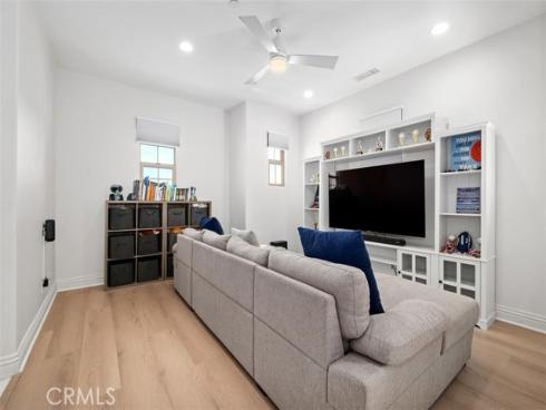 25  Via Nerisa  , San Clemente, CA