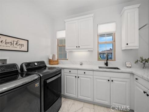 25  Via Nerisa  , San Clemente, CA