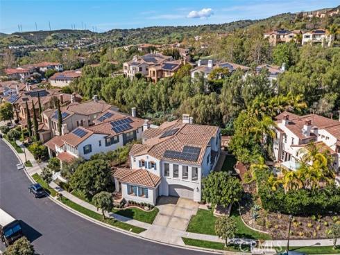 25  Via Nerisa  , San Clemente, CA