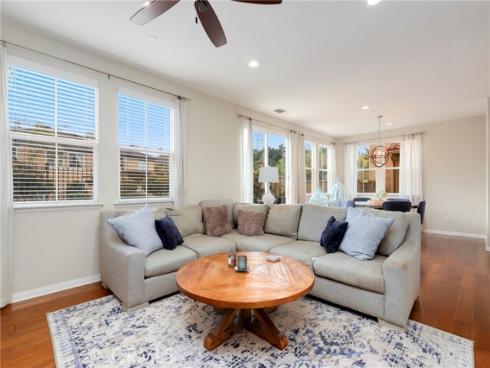 41  Via Huelva  , San Clemente, CA