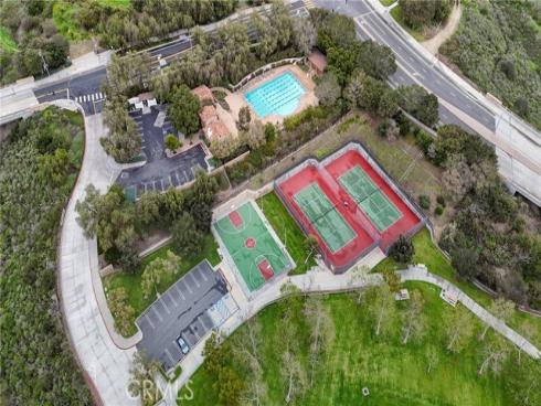 41  Via Huelva  , San Clemente, CA