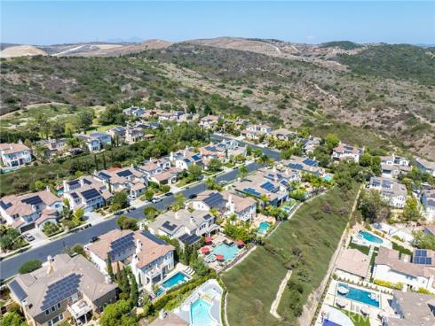 15  Calle Gaulteria  , San Clemente, CA