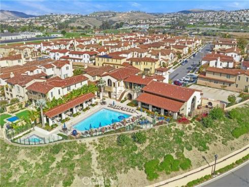 124  Via Galicia  , San Clemente, CA