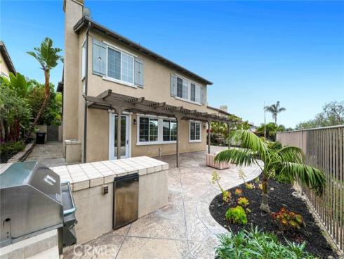 22  Via Paquete  , San Clemente, CA