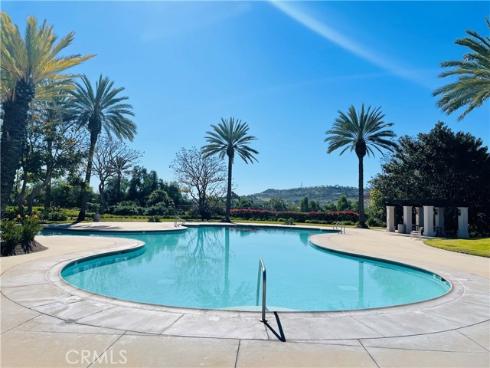 22  Via Paquete  , San Clemente, CA