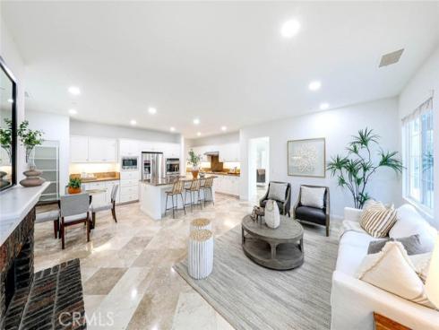 22  Via Paquete  , San Clemente, CA