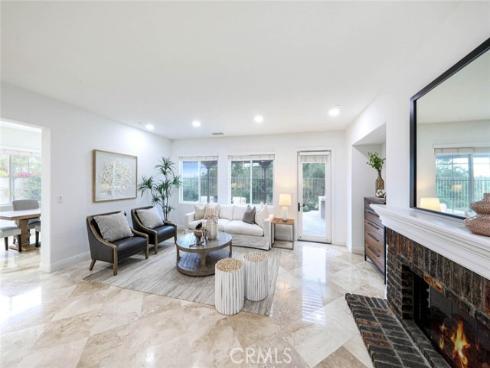 22  Via Paquete  , San Clemente, CA