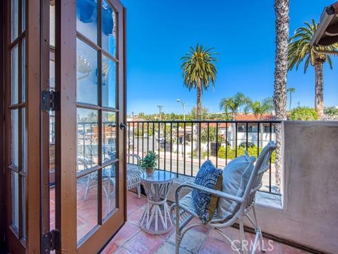 1520  N. El Camino Real  11 , San Clemente, CA