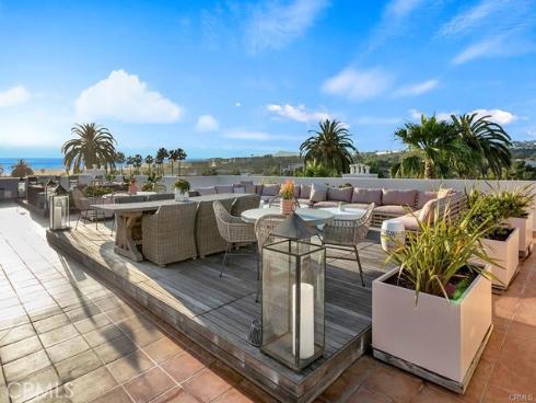 1520  N. El Camino Real  11 , San Clemente, CA