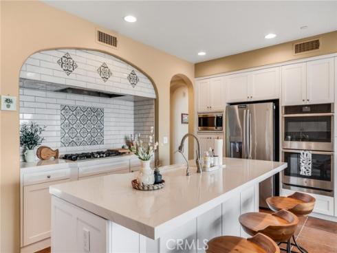 18  Calle Anacapa  , San Clemente, CA