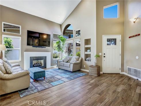 6  Puerto Valdemo  , San Clemente, CA