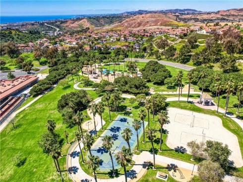 6  Puerto Valdemo  , San Clemente, CA