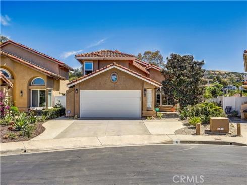 6  Puerto Valdemo  , San Clemente, CA