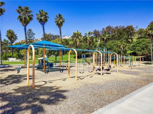 6  Puerto Valdemo  , San Clemente, CA