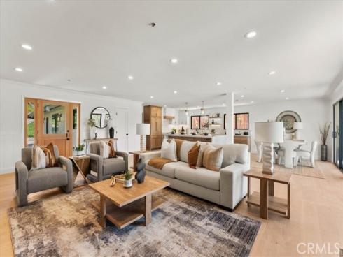 2943  Via San Jacinto  , San Clemente, CA