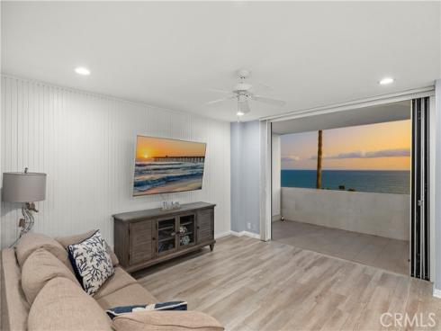 420 Monterey R17 Lane, San Clemente, CA