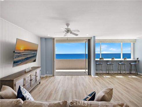 420 Monterey R17 Lane, San Clemente, CA