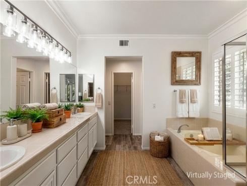 17  Camino Azulejo  , San Clemente, CA