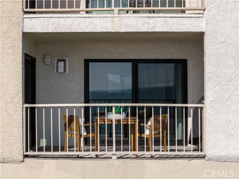 423  Avenida Granada  2 , San Clemente, CA