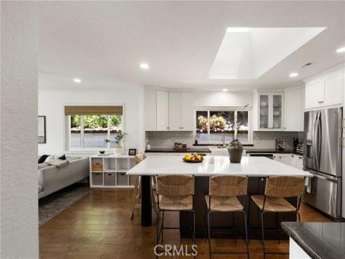 125 E Avenida Junipero  , San Clemente, CA