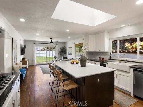 125 E Avenida Junipero  , San Clemente, CA