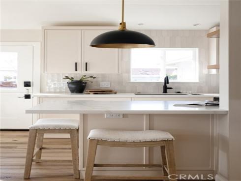 123  Camino San Clemente  , San Clemente, CA