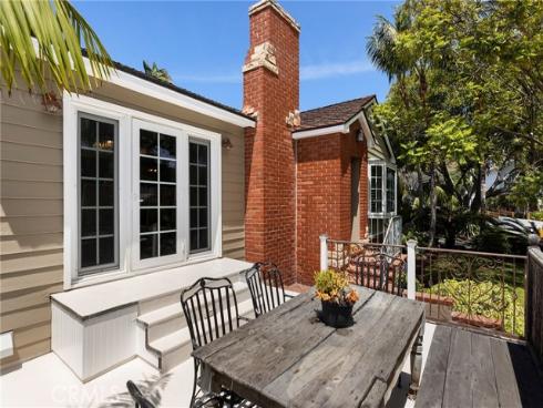 130 W Avenida San Antonio  , San Clemente, CA