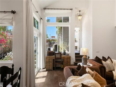 130 W Avenida San Antonio  , San Clemente, CA