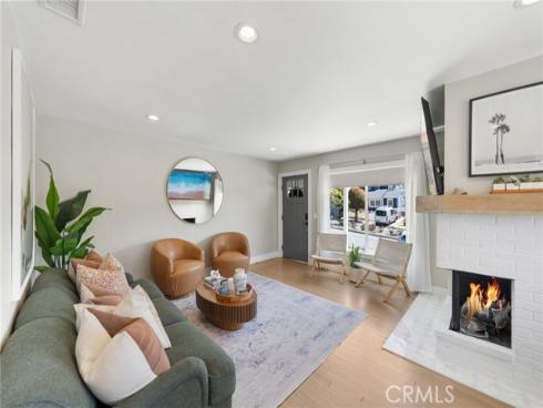 114  Esplanade  , San Clemente, CA