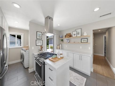 114  Esplanade  , San Clemente, CA