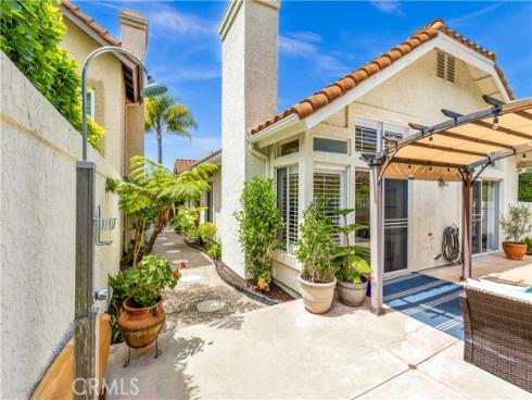 25  Gema  , San Clemente, CA