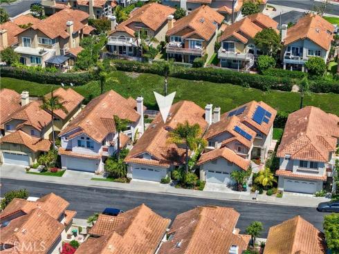 25  Gema  , San Clemente, CA