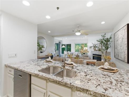 206 Avenida Montalvo 8 , San Clemente, CA