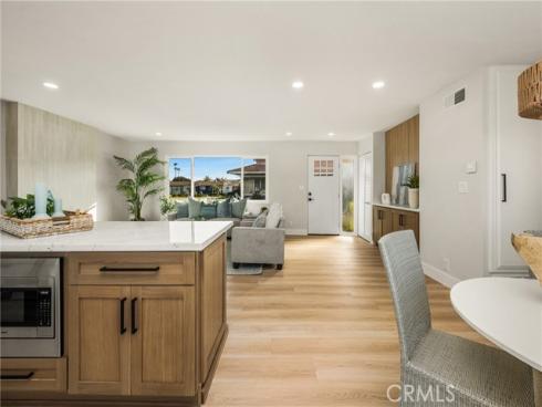115 Monte Vista 8 , San Clemente, CA