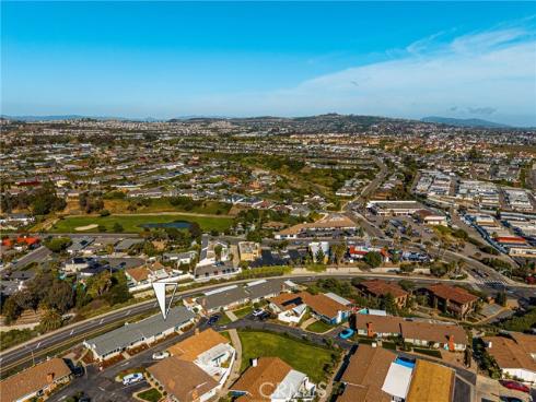 115 Monte Vista 8 , San Clemente, CA