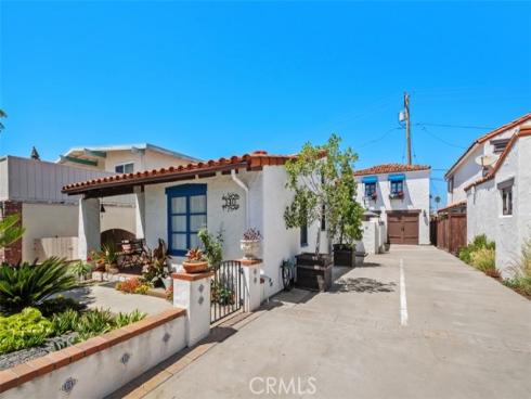 140 Avenida Miramar