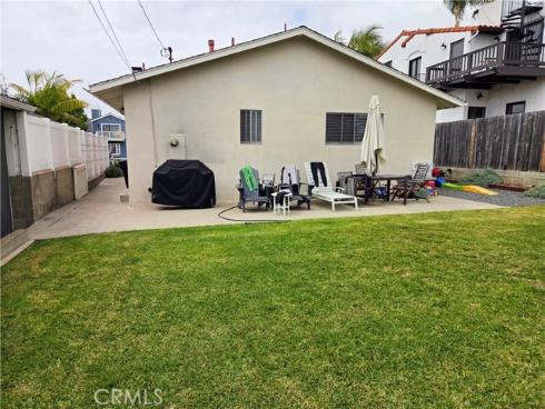 111 W Avenida Santiago , San Clemente, CA