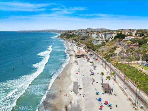 111 W Avenida Santiago , San Clemente, CA