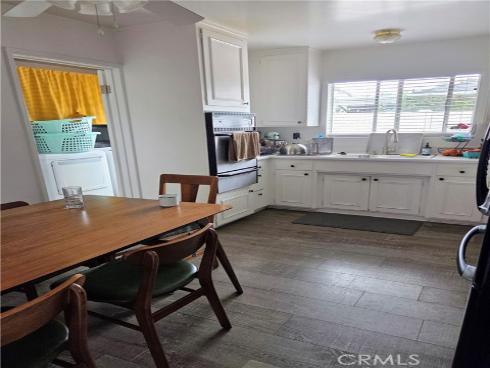 111 W Avenida Santiago , San Clemente, CA