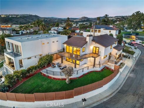 153  Calle Redondel  , San Clemente, CA